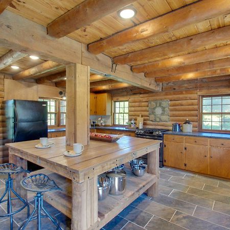 Cozy Log Cabin Getaway With Fire Pit And 3 Acres! Ruckersville ภายนอก รูปภาพ