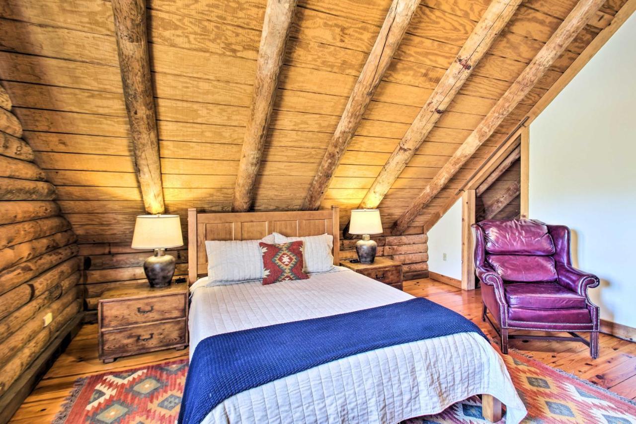 Cozy Log Cabin Getaway With Fire Pit And 3 Acres! Ruckersville ภายนอก รูปภาพ