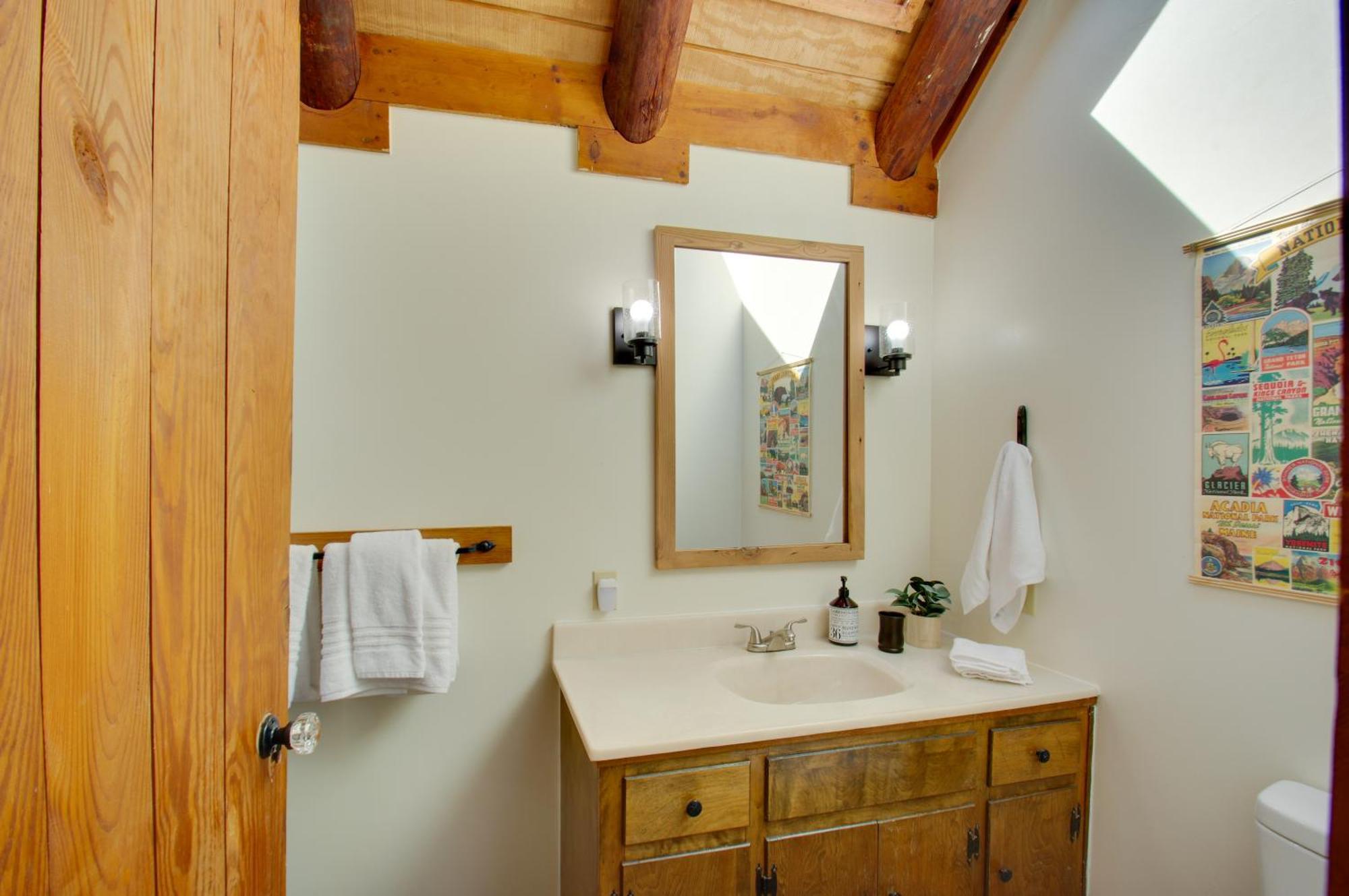 Cozy Log Cabin Getaway With Fire Pit And 3 Acres! Ruckersville ภายนอก รูปภาพ