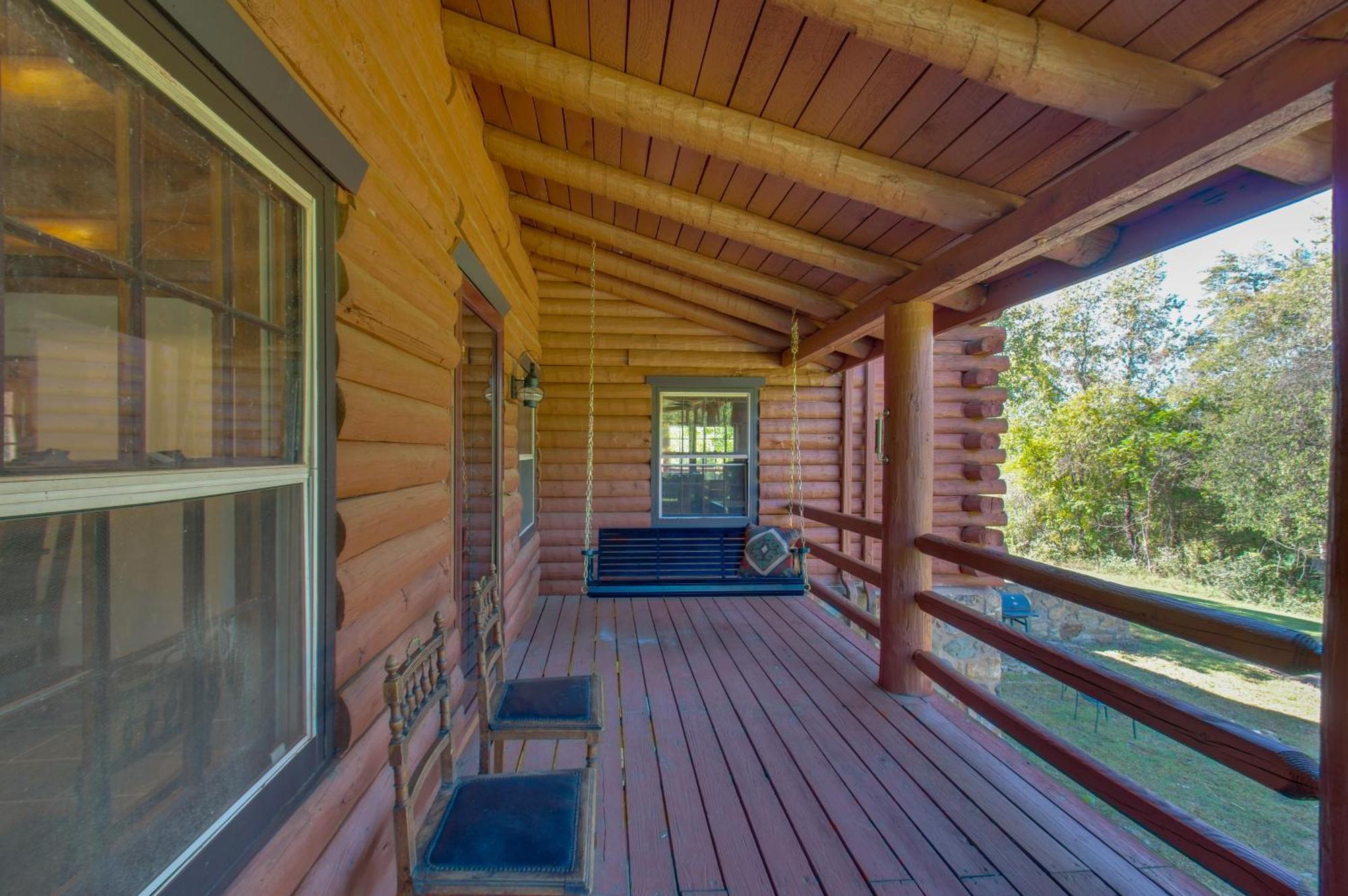 Cozy Log Cabin Getaway With Fire Pit And 3 Acres! Ruckersville ภายนอก รูปภาพ