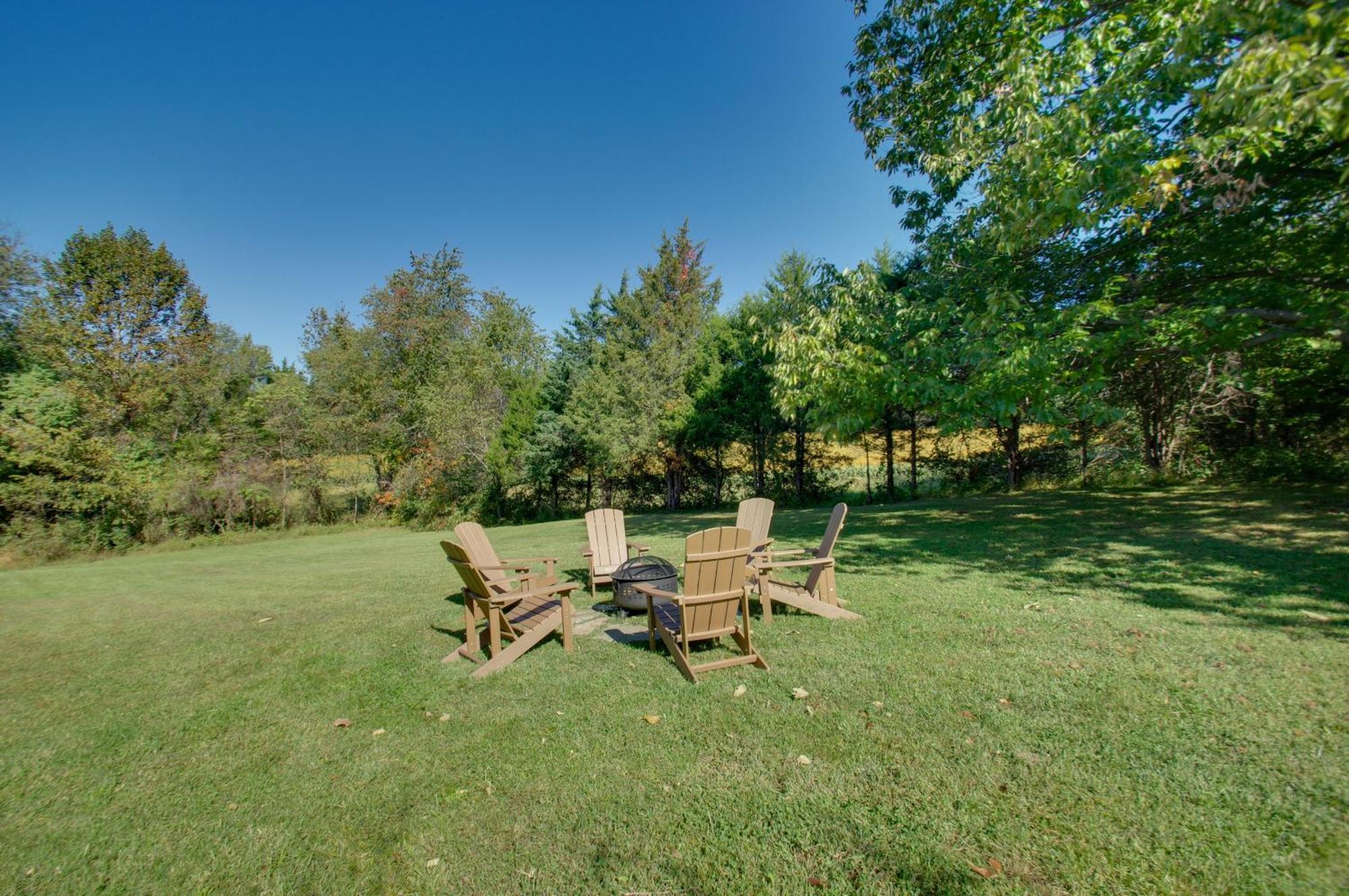Cozy Log Cabin Getaway With Fire Pit And 3 Acres! Ruckersville ภายนอก รูปภาพ