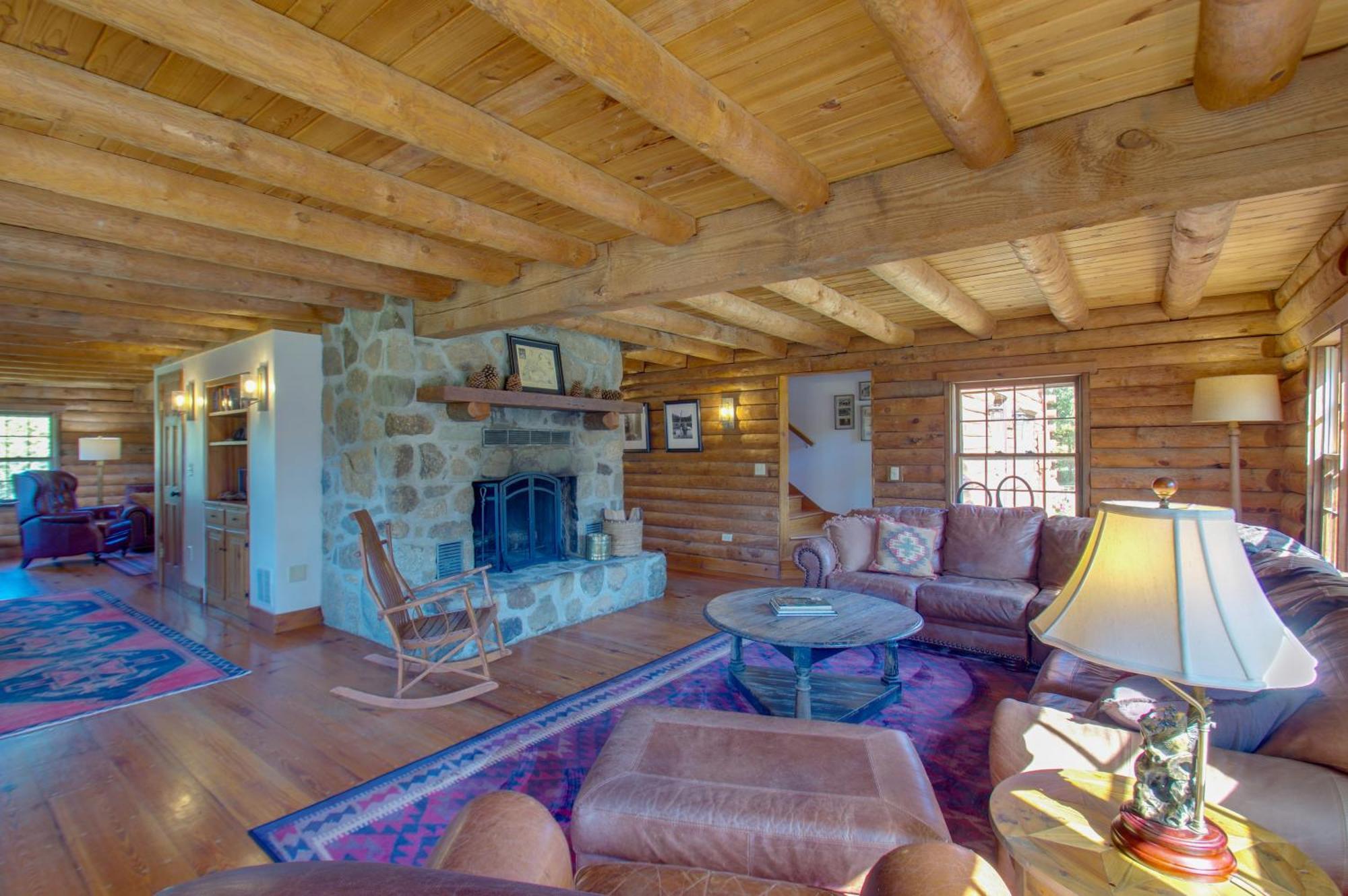 Cozy Log Cabin Getaway With Fire Pit And 3 Acres! Ruckersville ภายนอก รูปภาพ