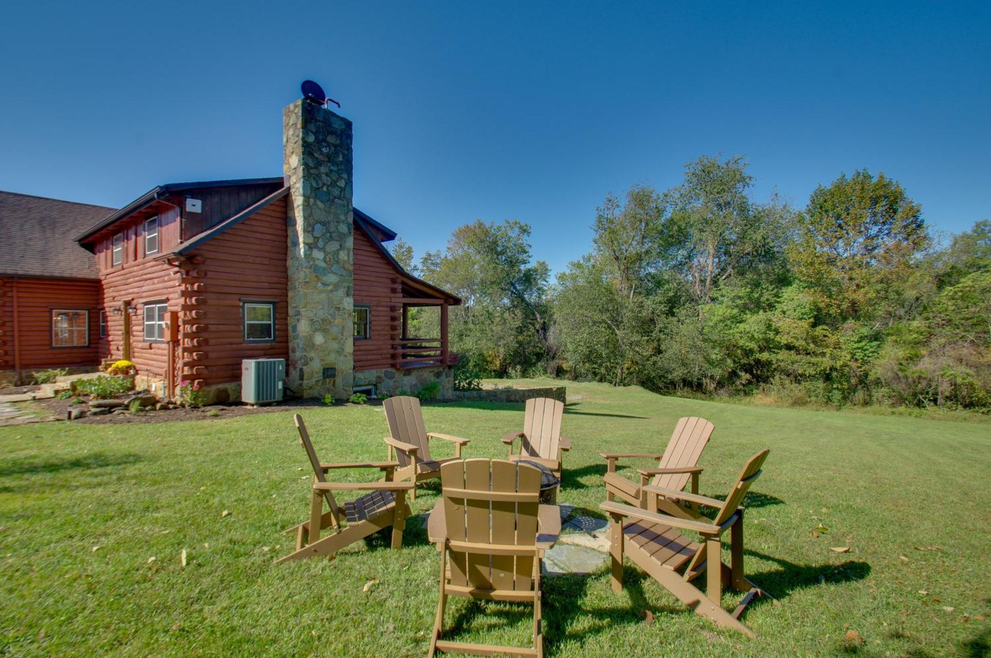 Cozy Log Cabin Getaway With Fire Pit And 3 Acres! Ruckersville ภายนอก รูปภาพ